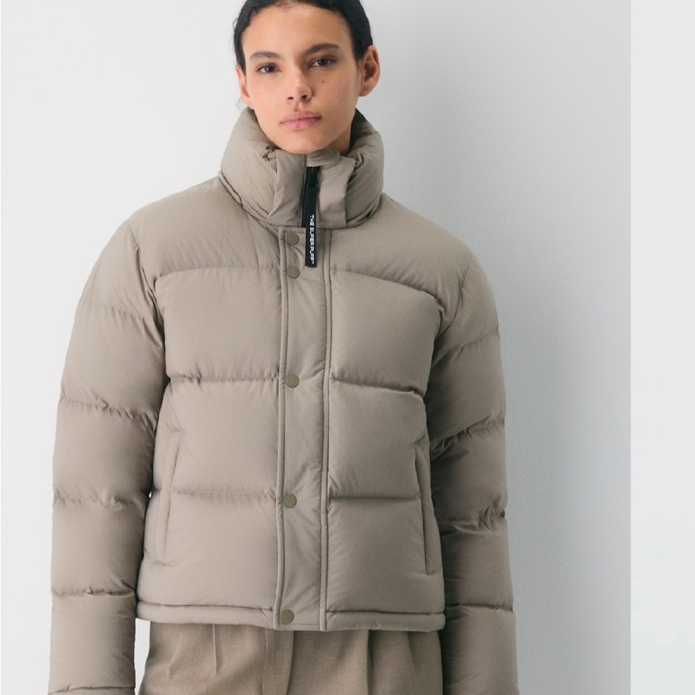 SOLD The Super Puff™ Shorty - cliMATTE™ in Taupe